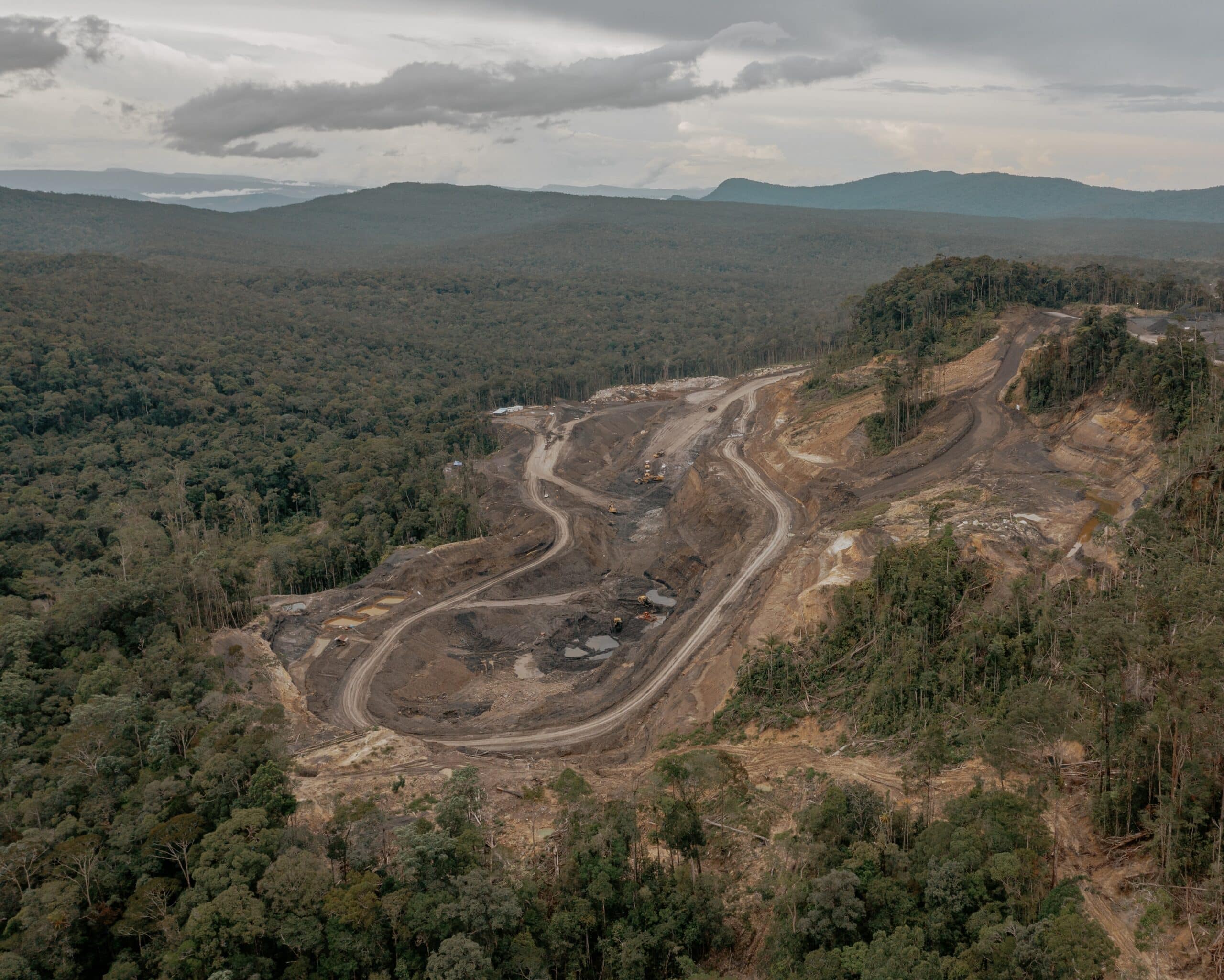 Zuger Rohstoffkonzern IMR profitiert von Kohlemine mitten im Regenwald
